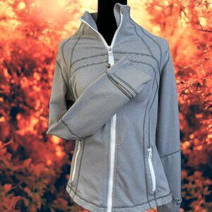 Lululemon Define Jacket Grey & White Stripe~EUC Size 12